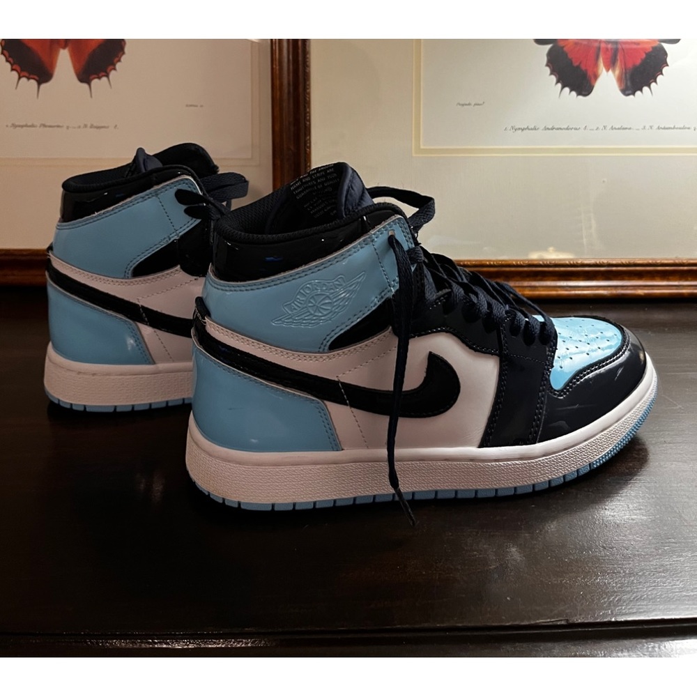 Nike Retro, size 8, high tops, good condition